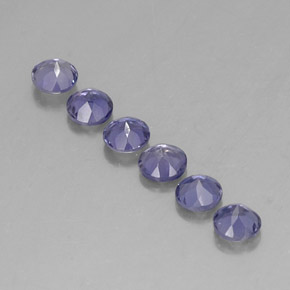 Achetez naturel ct Violet Bleu Iolite gems, Coupe roude, En provenance Madagascar chez GemSelect. En stock, livraison internationale!