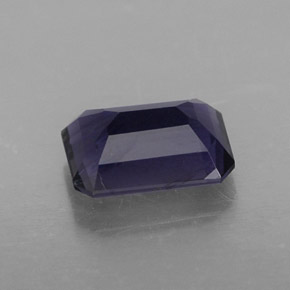 Iolite violet naturelle taille émeraude, 1,27 ct, VVS-VS