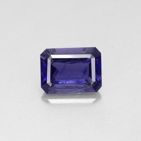 Iolite Violet Bleu naturelle Taille émeraude, 1.35 ct, VS-SI
