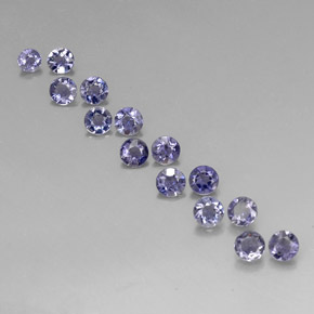 Achetez naturel ct Violet Bleu Iolite gems, Coupe roude, En provenance Madagascar chez GemSelect. En stock, livraison internationale!