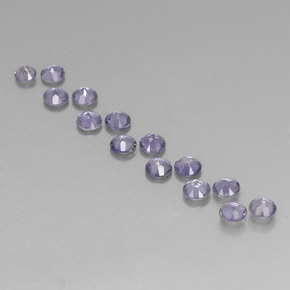 Achetez naturel ct Violet Bleu Iolite gems, Coupe roude, En provenance Madagascar chez GemSelect. En stock, livraison internationale!