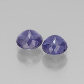 Achetez naturel ct Violet Bleu Iolite gems, Coupe roude, En provenance Madagascar chez GemSelect. En stock, livraison internationale!