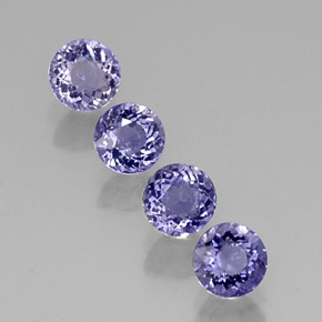 Achetez naturel ct Violet Bleu Iolite gems, Coupe roude, En provenance Madagascar chez GemSelect. En stock, livraison internationale!