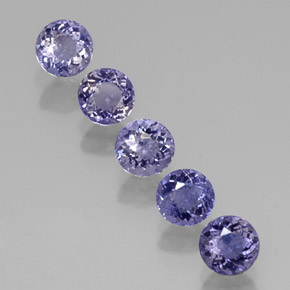 Achetez naturel ct bleue iolite gems, coupe roude, en provenance madagascar chez gemselect. en stock, livraison internationale!