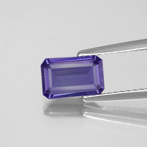 Iolite bleue naturelle taille émeraude, 0,88 ct, VS