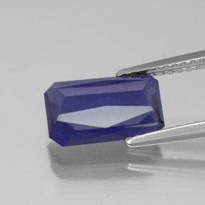 Iolite bleue naturelle taille émeraude, 1,94 ct, VS