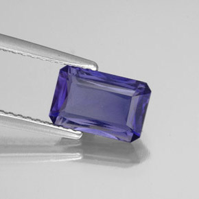Iolite Violet Bleu naturelle Taille émeraude, 1.28 ct, VS