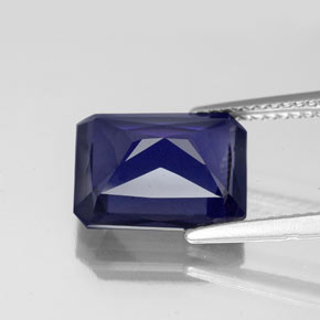 Iolite Violet Bleu naturelle Taille émeraude, 4.04 ct, VS