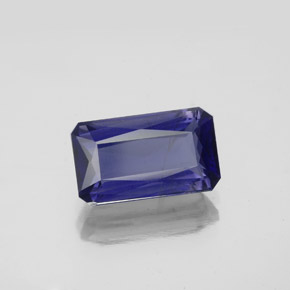Iolite bleue naturelle taille émeraude, 2,65 ct, SI