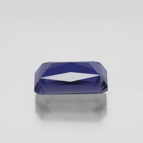 Iolite bleue naturelle taille émeraude, 2,65 ct, SI