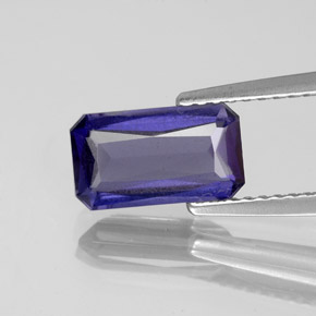 Iolite bleue naturelle taille émeraude, 1,33 ct, VS