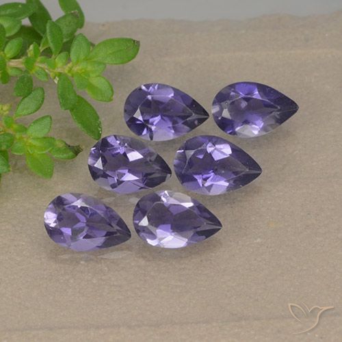 Achetez naturel 1,65ct violet iolite gems, en forme de poire, en provenance madagascar chez gemselect. en stock, livraison internationale!