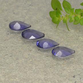 Achetez naturel 1.05ct Violet foncé Iolite gems, En forme de poire, En provenance Madagascar chez GemSelect. En stock, livraison internationale!