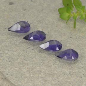 Achetez naturel 1.12ct Violet foncé Iolite gems, En forme de poire, En provenance Madagascar chez GemSelect. En stock, livraison internationale!