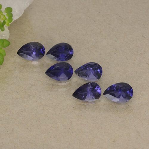 Achetez naturel 2.28ct Bleu foncé Iolite gems, En forme de poire, En provenance Madagascar chez GemSelect. En stock, livraison internationale!