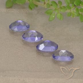 Achetez naturel 1.56ct Violet moyen-léger Iolite gems, Coupe ovale, En provenance Madagascar chez GemSelect. En stock, livraison internationale!