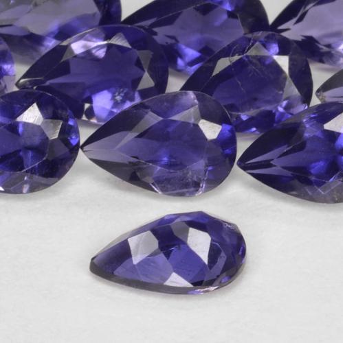 Iolite Violet foncé naturelle En forme de poire, 0.37 ct, VS-SI