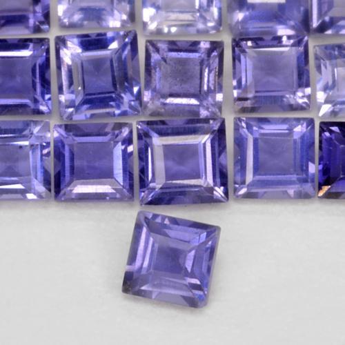 Iolite Pourpre bleuté foncé naturelle Carré, 0.05 ct, VS