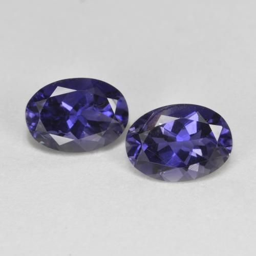 Achetez naturel 1.37ct Violet aubergine Iolite gems, Coupe ovale, En provenance Madagascar chez GemSelect. En stock, livraison internationale!
