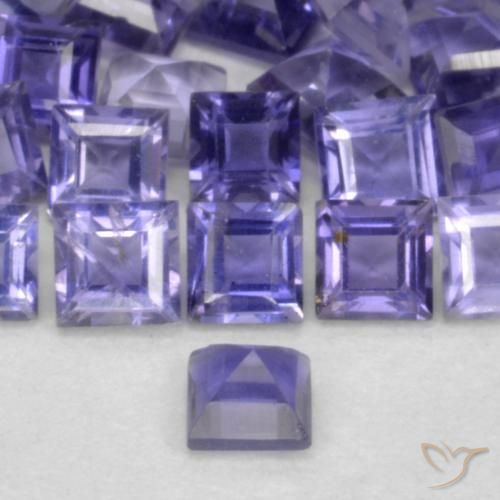 Iolite Violet intense naturelle Carré, 0.08 ct, VS