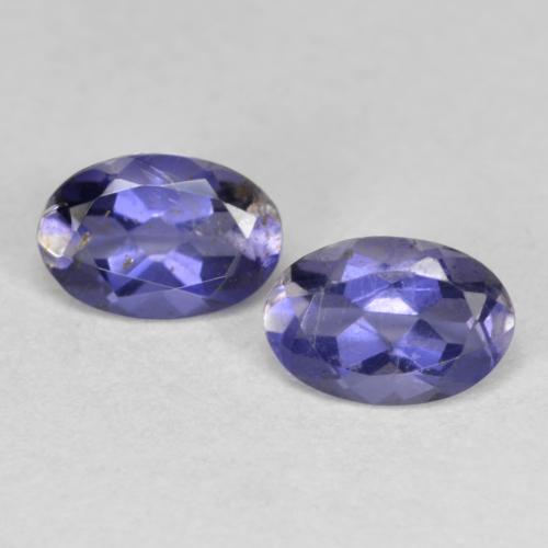 Achetez naturel 0.76ct Pourpre bleuté foncé Iolite gems, Coupe ovale, En provenance Madagascar chez GemSelect. En stock, livraison internationale!