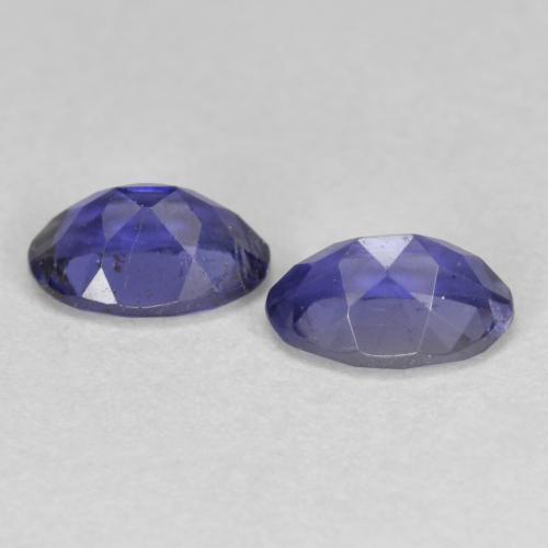 Achetez naturel 0.76ct Pourpre bleuté foncé Iolite gems, Coupe ovale, En provenance Madagascar chez GemSelect. En stock, livraison internationale!