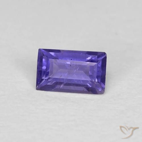 Iolite Violet intense naturelle Baquette, 0.27 ct, VS