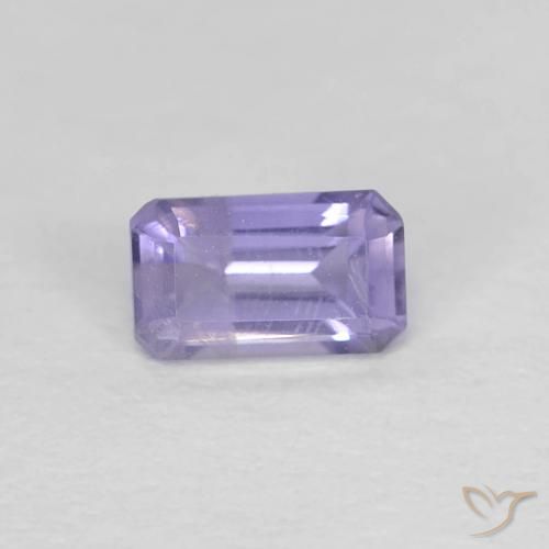 Iolite violet naturelle taille émeraude, 0,28 ct, VS