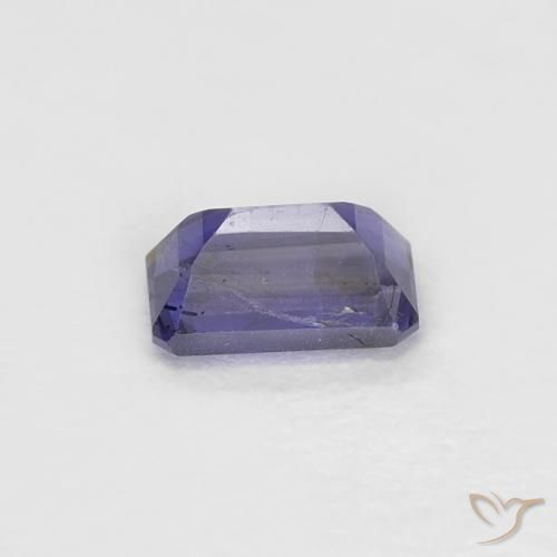 Iolite violet naturelle taille émeraude, 0,28 ct, VS