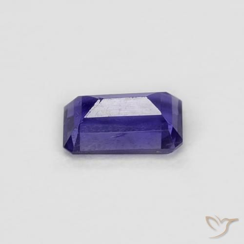 Iolite Violet foncé naturelle Taille émeraude, 0.26 ct, VS