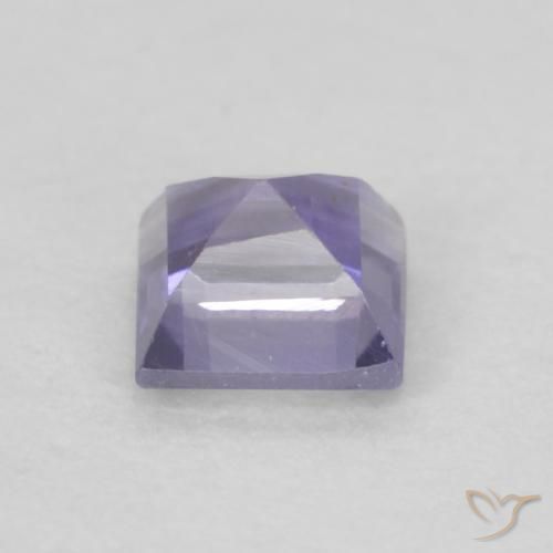 Iolite Medium Light-Violet naturelle Carré, 0.17 ct, VVS