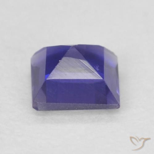 Iolite Pourpre bleuté foncé naturelle Carré, 0.21 ct, VVS