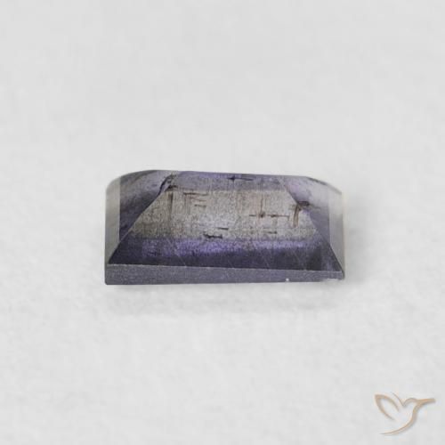 iolite Violet foncé naturelle Baquette, 0.26 ct, VS-SI