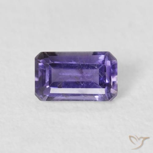 0.29ct Naturel Violet foncé iolite, Taille émeraude, VS