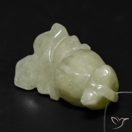 Jade Olive verte naturelle Fantaisie, 37.99 ct, Translucide