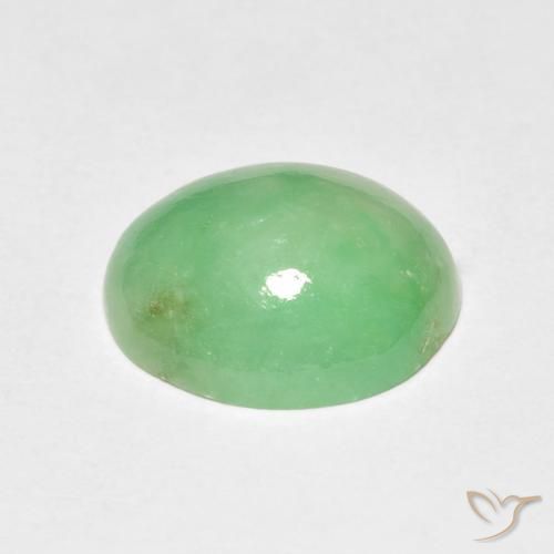 Jade Vert chaud naturelle ovale, 4.36 ct, Opaque