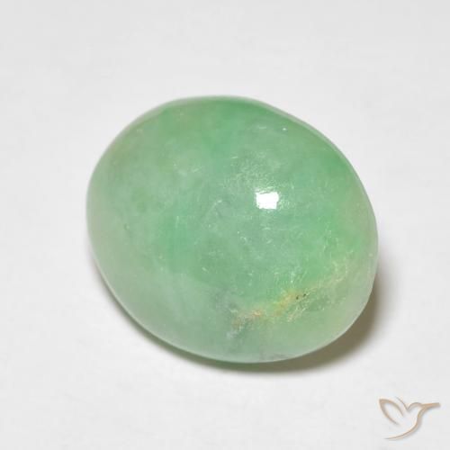 Jade Vert clair naturelle ovale, 4.81 ct, Opaque