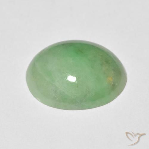 Jade Vert jaunâtre naturelle ovale, 4.34 ct, Opaque