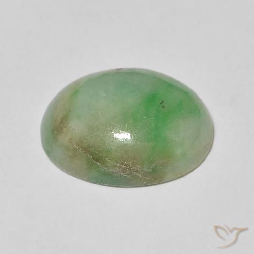 Jade Vert clair naturelle ovale, 4.76 ct, Opaque