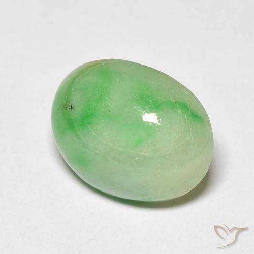 Jade Vert moyen naturelle ovale, 4.47 ct, Transparent