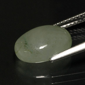 Jadéite vert naturelle transparent, 4,22 ct, transparent / translucide