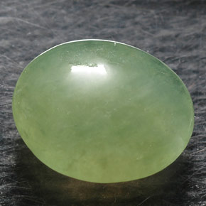 Jadéite vert naturelle transparent, 1,37 ct, transparent / translucide