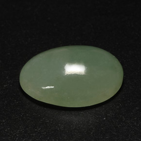 Jadéite vert naturelle transparent, 7,63 ct, transparent / translucide