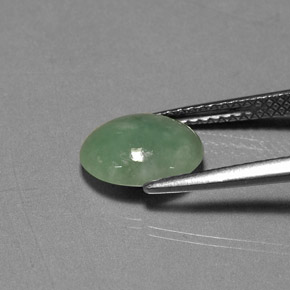 Jadéite vert naturelle transparent, 2,17 ct, transparent / translucide