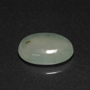 Jadéite Blanc Vert naturelle Coupe ovale, 2.07 ct, Translucide