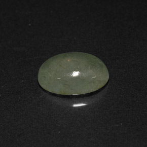 Jadéite Vert naturelle Coupe ovale, 1.88 ct, Translucide