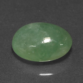 Jadéite Vert naturelle Coupe ovale, 2.50 ct, Translucide