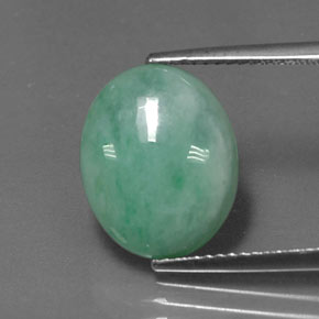 Jadéite Vert naturelle Coupe ovale, 5.48 ct, Opaque
