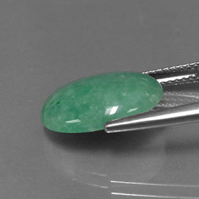 Jadéite Vert naturelle Coupe ovale, 6.30 ct, Opaque