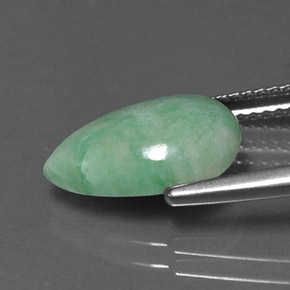 Jadéite vert naturelle en forme de poire, 4,18 ct, opaque